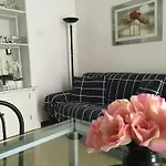 Apartman Temporary House Oberdan *