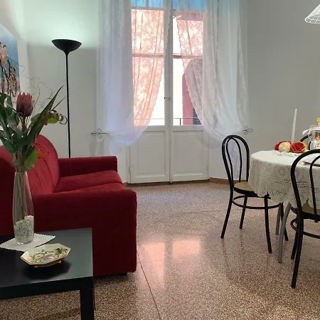 Temporary House Oberdan Apartment Bologna