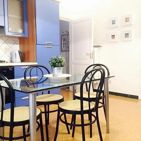 Temporary House Oberdan アパート *
