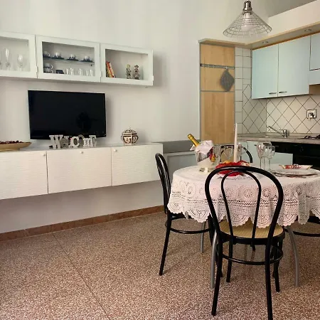 Temporary House Oberdan * Μπολόνια