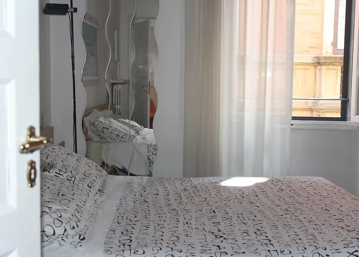 Апартаменты Temporary House Oberdan