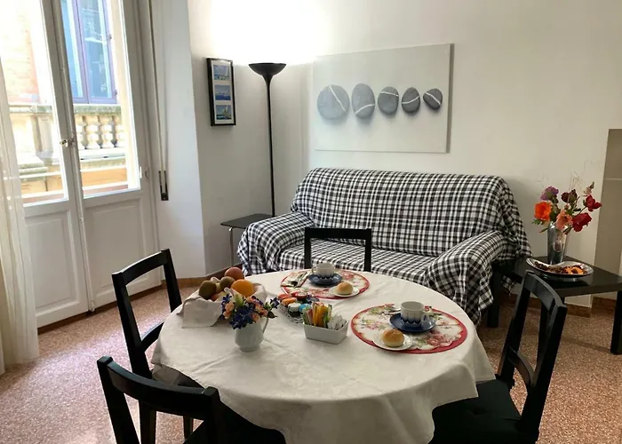 Temporary House Oberdan Апартаменты