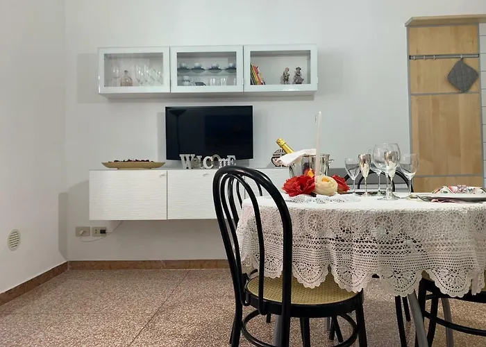 Temporary House Oberdan Апартаменты *