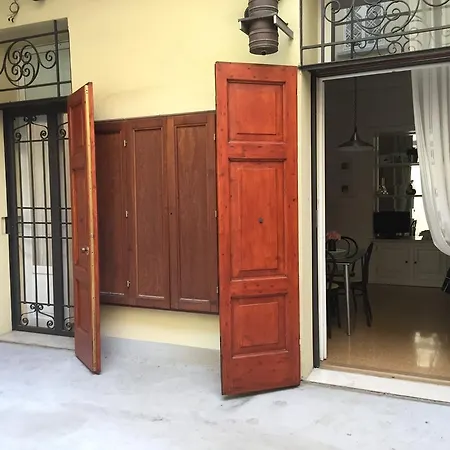 Temporary House Oberdan דירה *