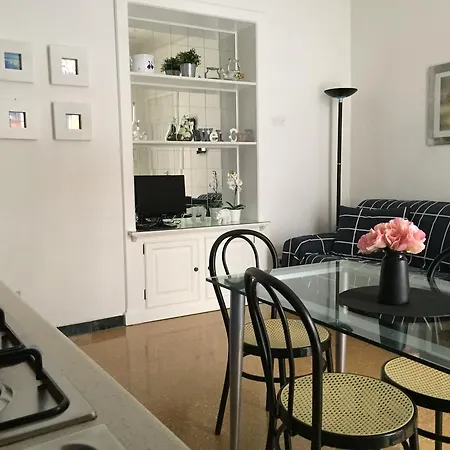 Temporary House Oberdan 아파트