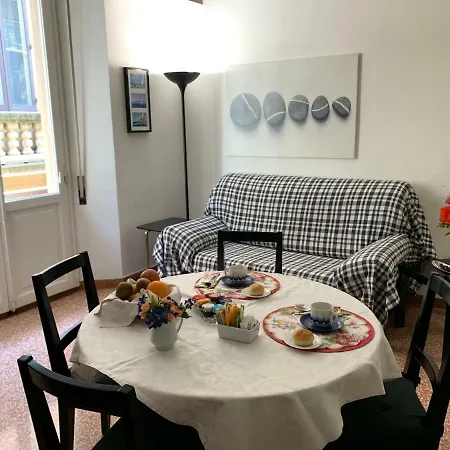 Temporary House Oberdan דירה